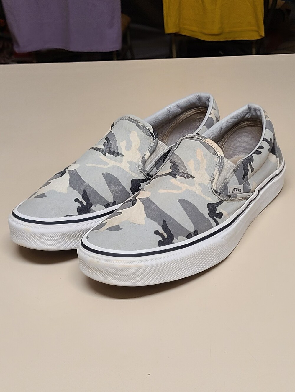 Vans Camo Classic slip on skateboard sneakers size 10